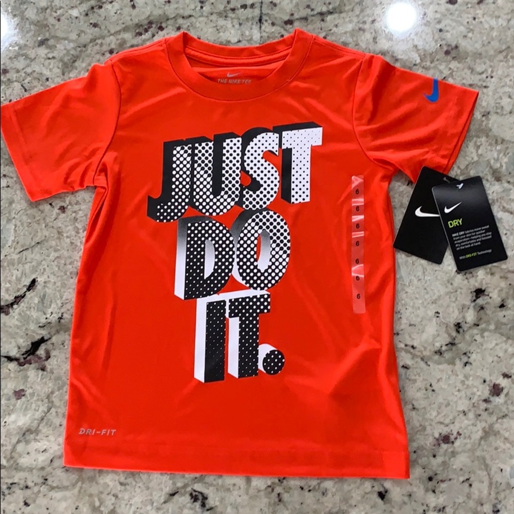 Boys Nike Just Do It Shirt Size 6 Brand New